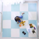 Duża mata piankowa puzzle Ricokids 60x60 cm 4 szt. niebiesko-biała