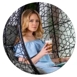 Fotel ogrodowy wiszący Brava czarny + szare poduszki Sofotel