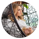 Fotel ogrodowy wiszący Brava czarny + szare poduszki Sofotel