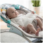 Leżaczek bujaczek z wibracjami i muzyką Ricokids - szary