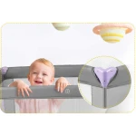 Łóżeczko turystyczne + materac + torba 125 x 65 x 78 cm RK-240 szaro-lawendowe