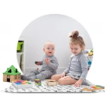 Namiot tipi dla dzieci z girlandą i światełkami - biały w strzały